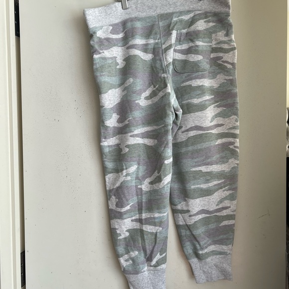 Aerie Camo Drawstring Joggers - Picture 5 of 7